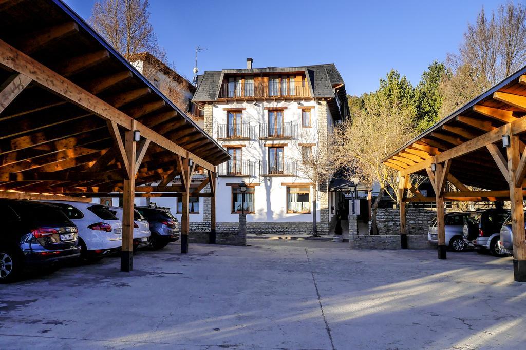 Hotel Esther La Virgen de la Vega Екстер'єр фото