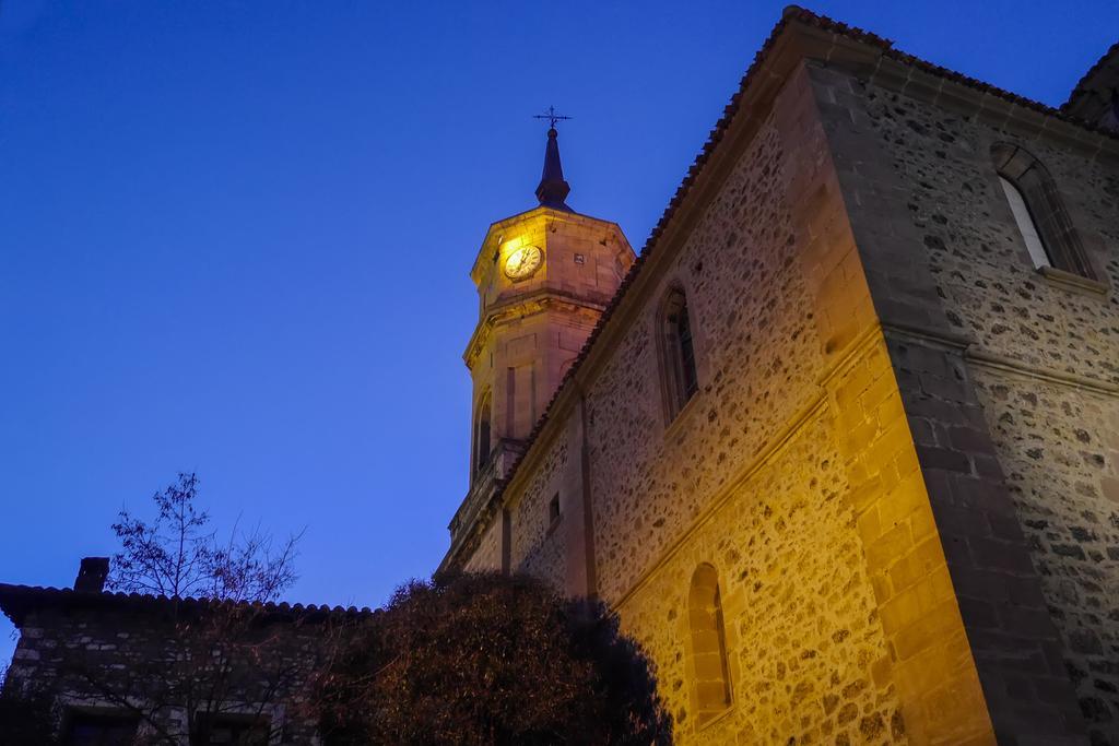 Hotel Esther La Virgen de la Vega Екстер'єр фото